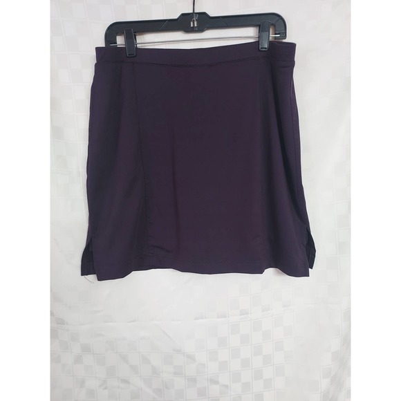 Swing Skorts- Trendy Plum/Purple Color.  Size L - Picture 1 of 4